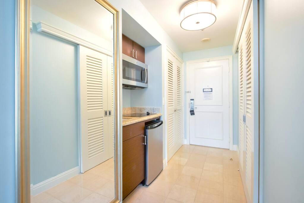 Stunning Studio Apartment Located At The Ritz Carlton-Key Biscayne Miami Eksteriør billede