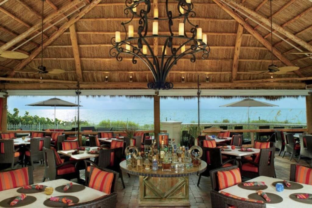 Stunning Studio Apartment Located At The Ritz Carlton-Key Biscayne Miami Eksteriør billede